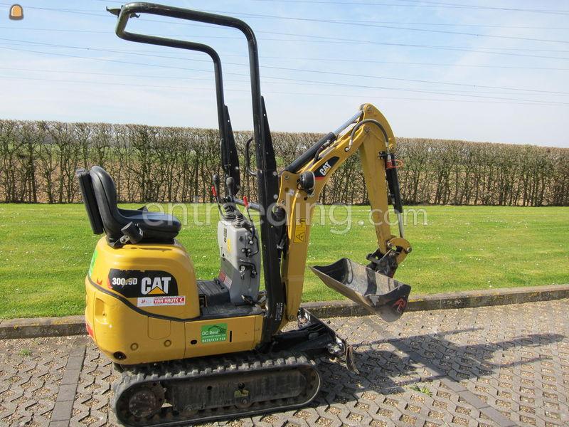 Caterpillar 300.9D
