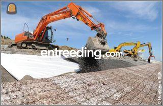 Hitachi ZX 210 Omgeving Tholen