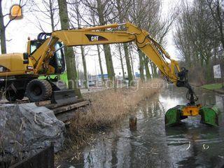 Baggerknijper 1000 L  Omgeving Den Haag
