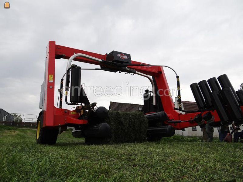 John Deere + Kuhn Wikkelaar