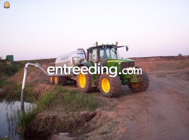 John Deere + waterwagen