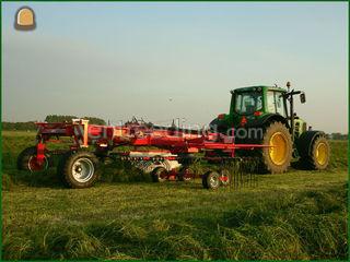 John Deere + Kuhn Hark Omgeving Alphen a/d Rijn