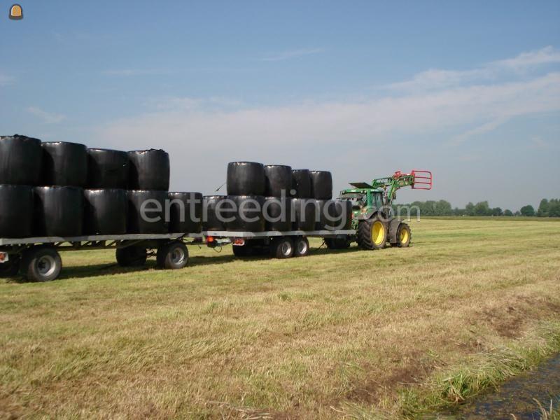 John Deere + Voorlader