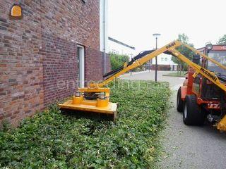 zelfrijder + McConnel heg... Omgeving Amersfoort