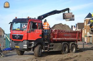 Knijperauto 6x6 WS Omgeving Lisse