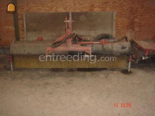 New Holland + rolbezem Omgeving Voorne-Putten