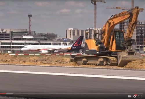 Film van renovatie start-...