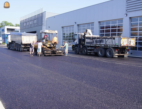 Limburgse wegenbouw onder...