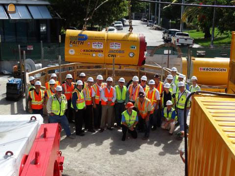 Tunneling team van Kumpen...