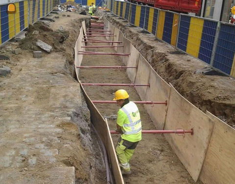 Van den Bergh (Besix Grou...